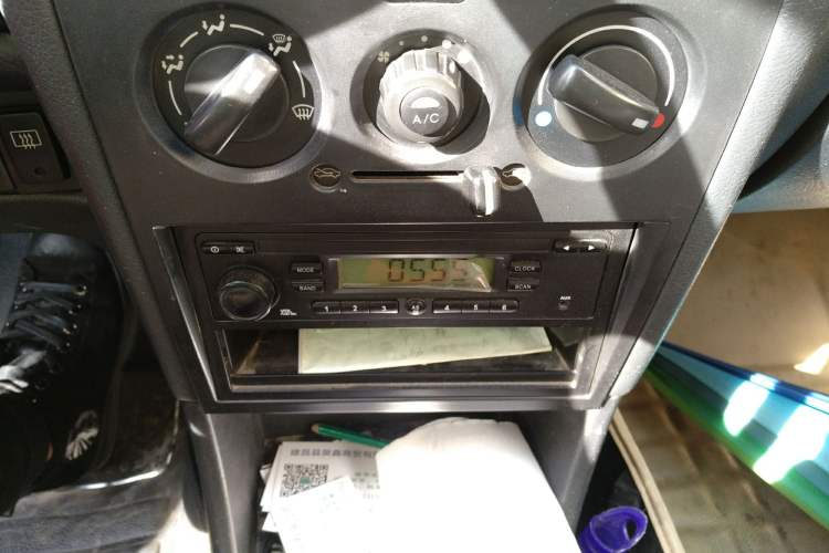 Used Suzuki Lingyang 2012 1.3L Base Version AC Panel