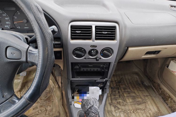 Used Suzuki Lingyang 2012 1.3L Base Version Audio And AC Panel