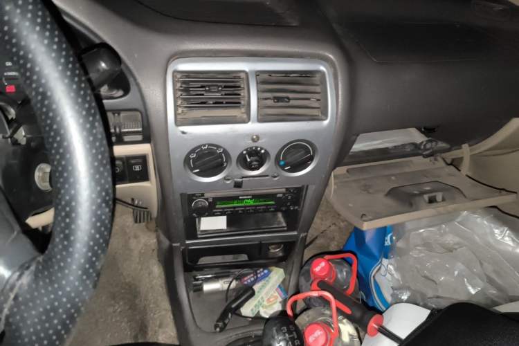 Used Suzuki Lingyang 2012 1.3L Comfort Version Audio And AC Panel