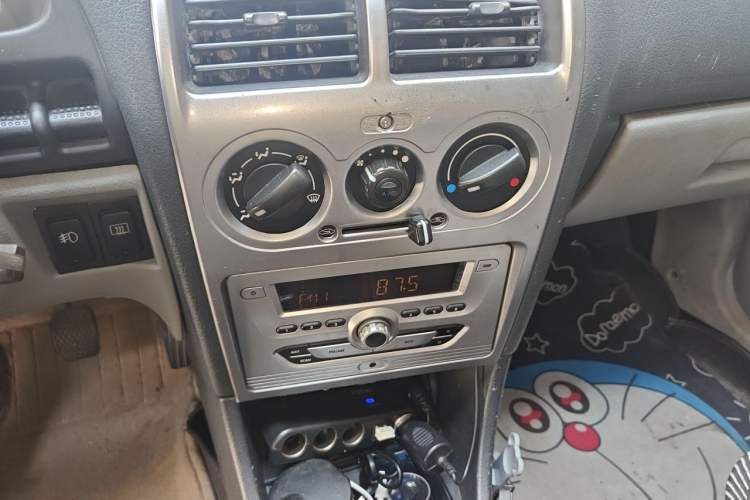 Used Suzuki Lingyang 2012 1.3L Comfort Version Audio And AC Panel