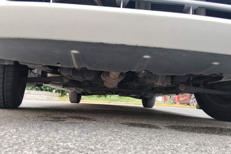 Used Suzuki Lingyang 2012 1.3L Comfort Version Chassis Front