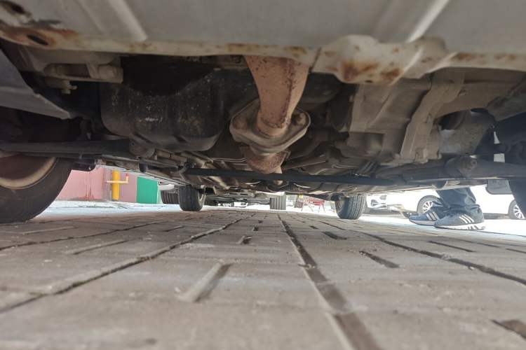 Used Suzuki Lingyang 2012 1.3L Comfort Version Chassis Front