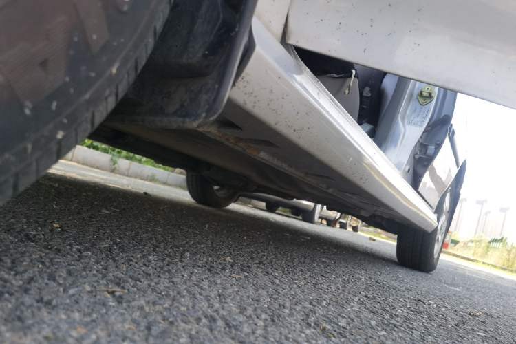 Used Suzuki Lingyang 2012 1.3L Comfort Version Chassis Front Left