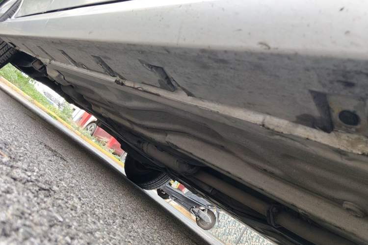 Used Suzuki Lingyang 2012 1.3L Comfort Version Chassis Front Right