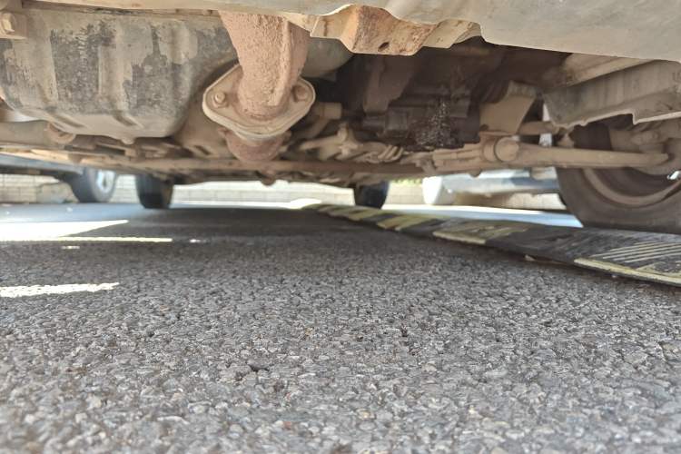 Used Suzuki Lingyang 2012 1.3L Standard Version Chassis Front