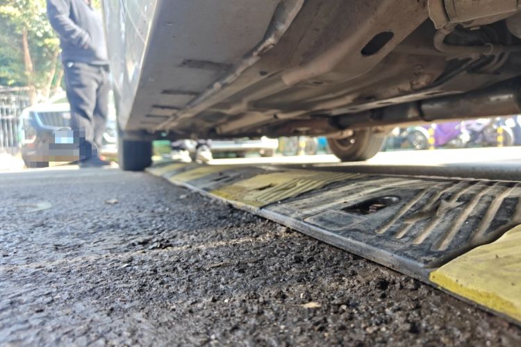 Used Suzuki Lingyang 2012 1.3L Standard Version Chassis Rear Left