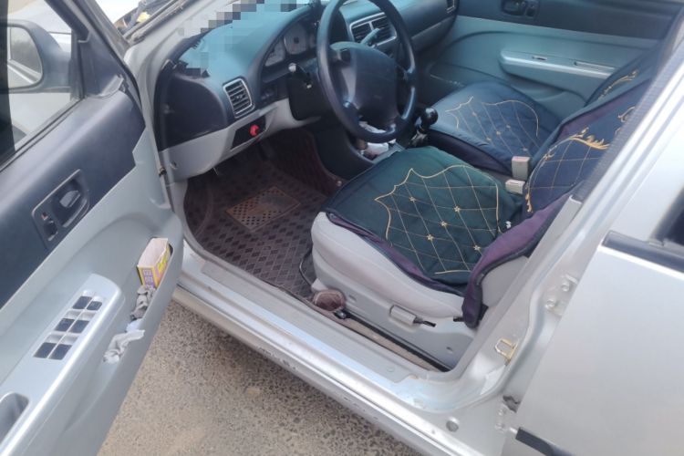 Used Suzuki Lingyang 2012 1.3L Comfort Version Driver Seat