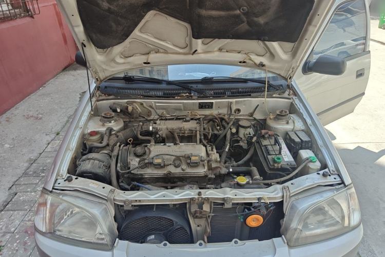 Used Suzuki Lingyang 2012 1.3L Comfort Version Engine Bay