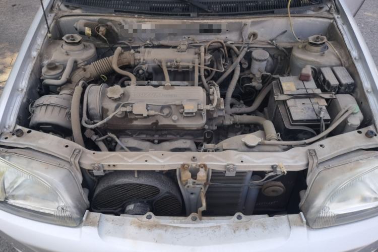 Used Suzuki Lingyang 2012 1.3L Comfort Version Engine Bay