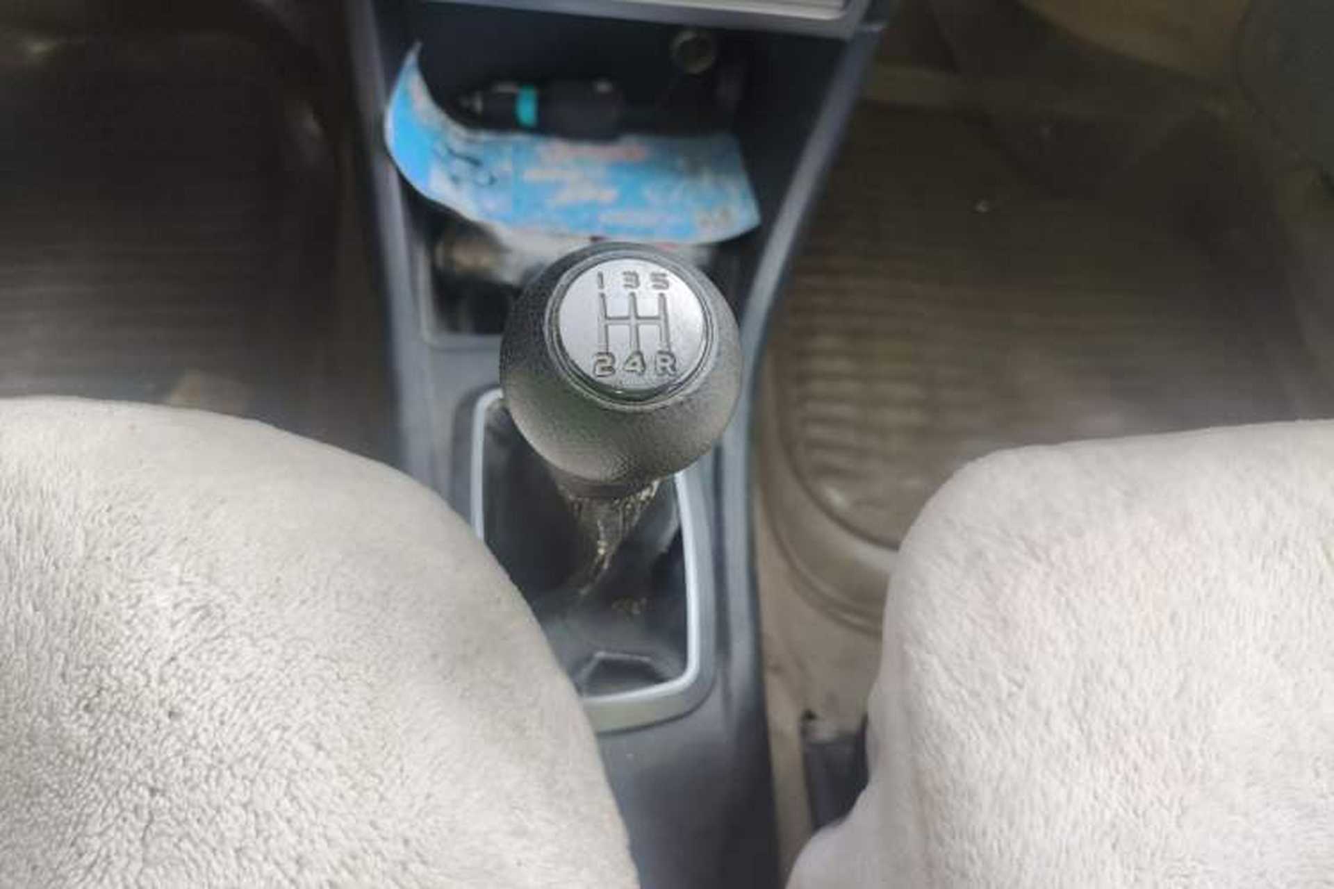 Used Suzuki Lingyang 2012 1.3L Standard Version Gear Lever