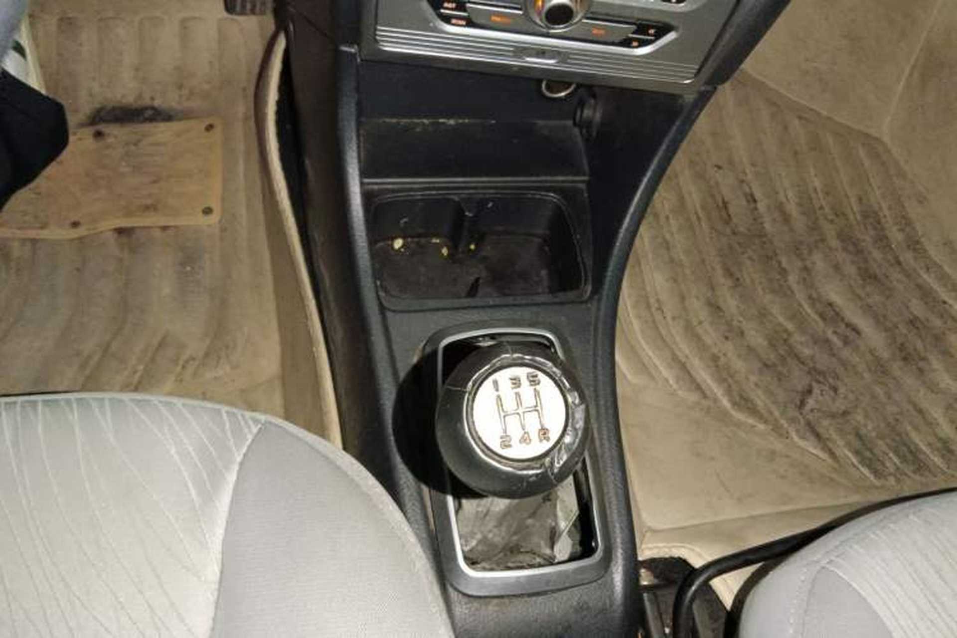 Used Suzuki Lingyang 2012 1.3L Base Version Gear Lever