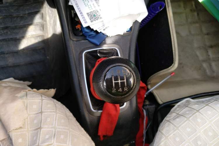 Used Suzuki Lingyang 2012 1.3L Base Version Gear Lever