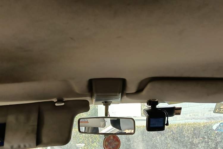 Used Suzuki Lingyang 2012 1.3L Base Version Headliner