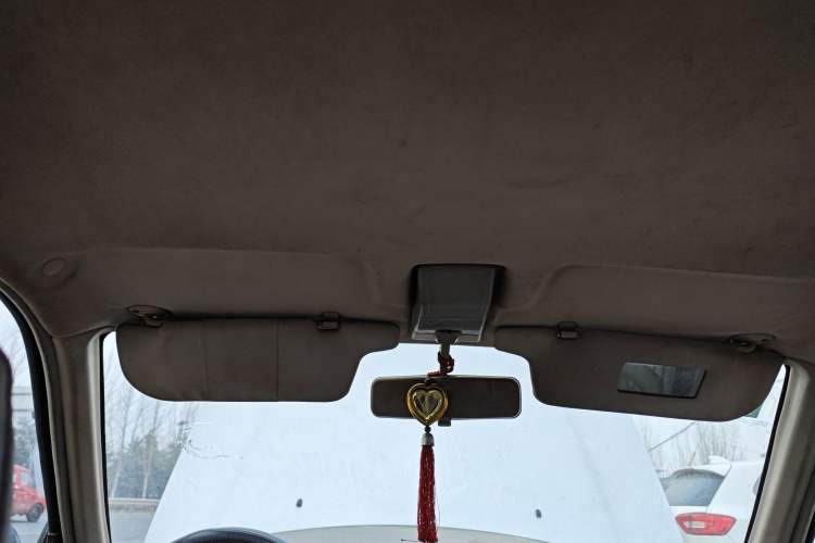 Used Suzuki Lingyang 2012 1.3L Base Version Headliner
