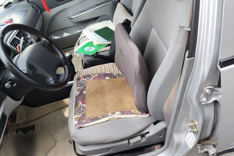 Used Suzuki Lingyang 2012 1.3L Comfort Version Left Front Seat