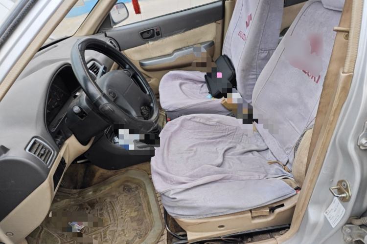 Used Suzuki Lingyang 2012 1.3L Base Version Left Front Seat