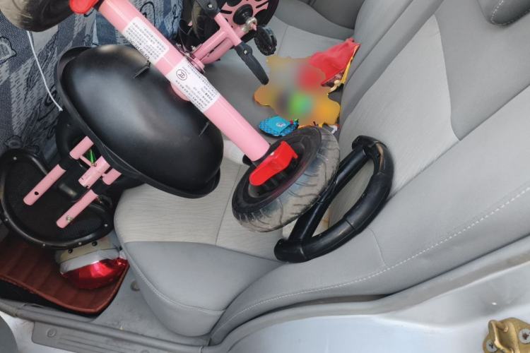 Used Suzuki Lingyang 2012 1.3L Standard Version Left Rear Seat