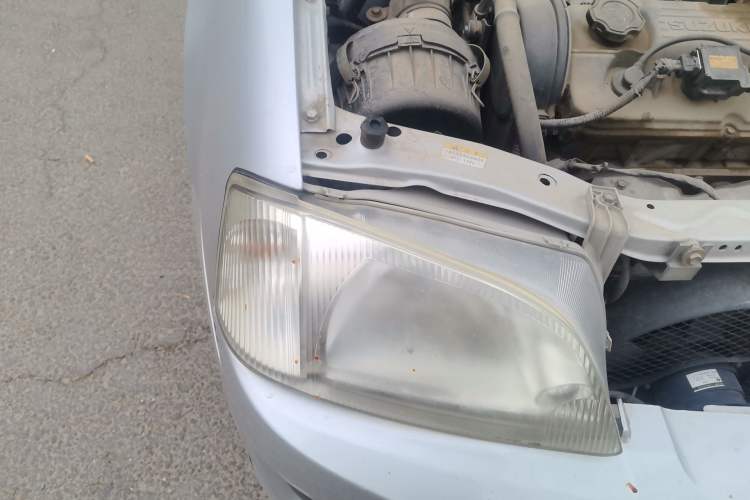 Used Suzuki Lingyang 2012 1.3L Comfort Version Right Front Headlight