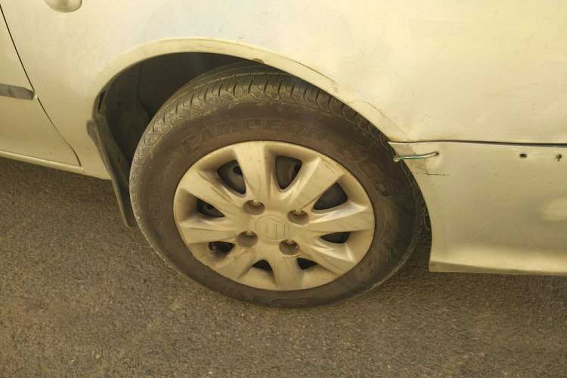 Used Suzuki Lingyang 2012 1.3L Base Version Right Front Wheel Hub