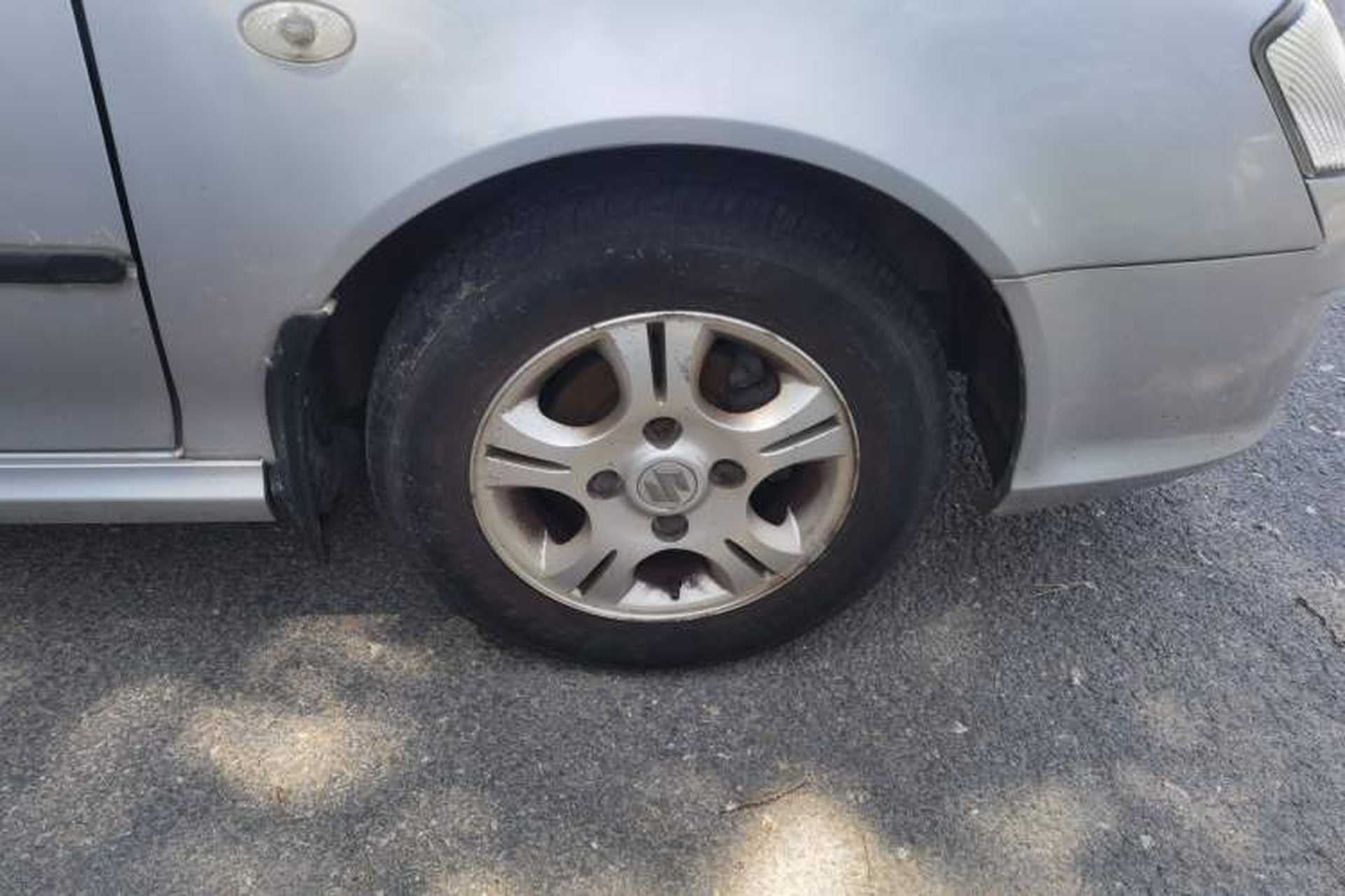 Used Suzuki Lingyang 2012 1.3L Comfort Version Right Front Wheel Hub
