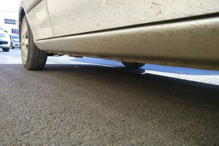 Used Suzuki Lingyang 2012 1.3L Base Version Right Side Sill