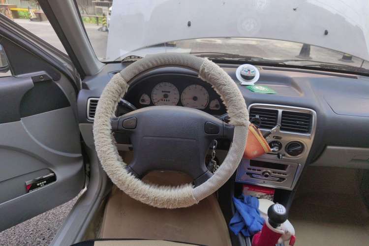 Used Suzuki Lingyang 2012 1.3L Wealthy Edition Steering Wheel