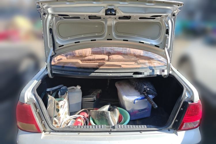 Used Suzuki Lingyang 2012 1.3L Standard Version Trunk