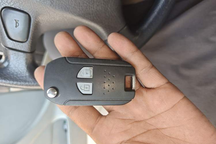 Used Suzuki Lingyang 2012 1.3L Comfort Version Vehicle Key