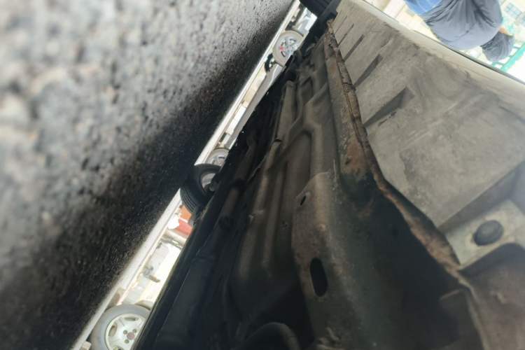 Used Suzuki Lingyang 2012 1.3L Standard Version Chassis Rear Left