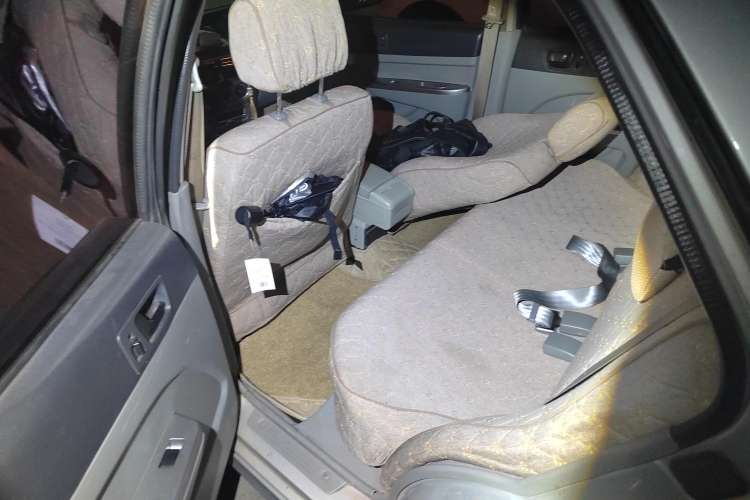 Used Suzuki Lingyang 2013 1.3L 20th Anniversary Limited Edition Right Rear Seat