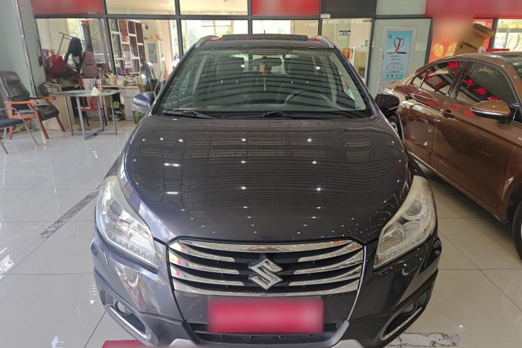 Used Suzuki S-Cross 2015 1.4T Automatic Two-Wheel Drive Prestige Model Front