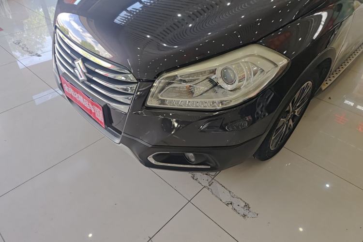 Used Suzuki S-Cross 2015 1.4T Automatic Two-Wheel Drive Prestige Model Left Front Headlight