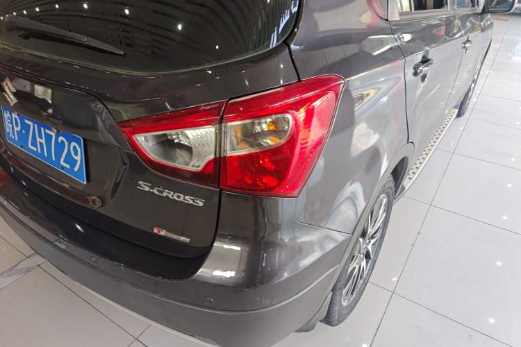 Used Suzuki S-Cross 2015 1.4T Automatic Two-Wheel Drive Prestige Model Right Rear Taillight