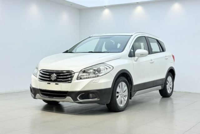 Used Suzuki S-Cross 2014 1.6L CVT Two-Wheel Drive Elite Version