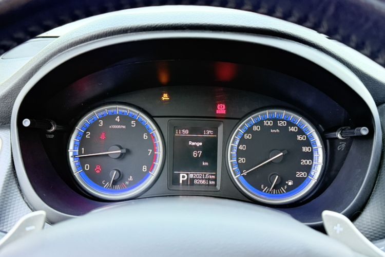 Used Suzuki S-Cross 2014 1.6L CVT Two-Wheel Drive Elite Version Odometer Close Up