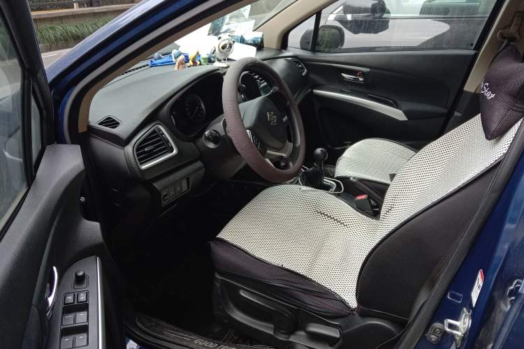 Used Suzuki S-Cross 2014 1.6L Manual Two-Wheel Drive Entry Model Driver Seat