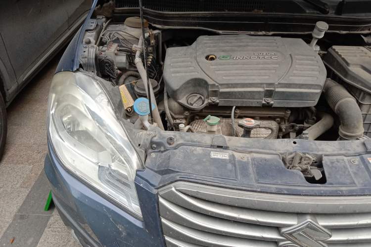 Used Suzuki S-Cross 2014 1.6L Manual Two-Wheel Drive Entry Model Engine Bay Right