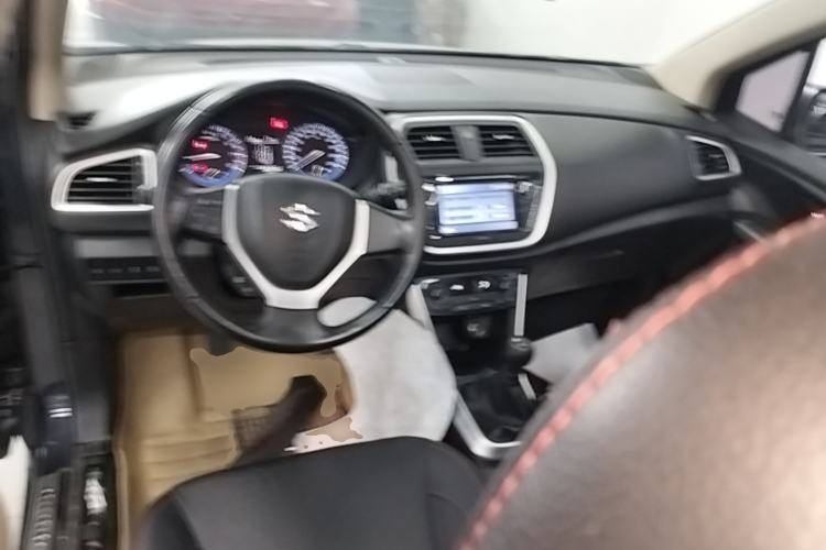 Used Suzuki S-Cross 2014 1.6L Manual Two-Wheel Drive Elite Model Center Console