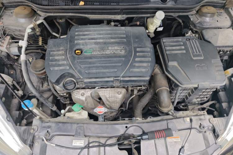 Used Suzuki S-Cross 2014 1.6L CVT Two-Wheel Drive Elite Version Engine Bay