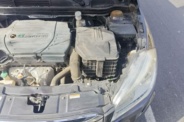 Used Suzuki S-Cross 2014 1.6L CVT Four-Wheel Drive Luxury Version Engine Bay Left