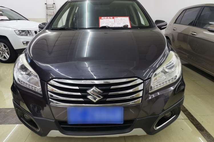 Used Suzuki S-Cross 2014 1.6L CVT Four-Wheel Drive Luxury Version Exterior 4