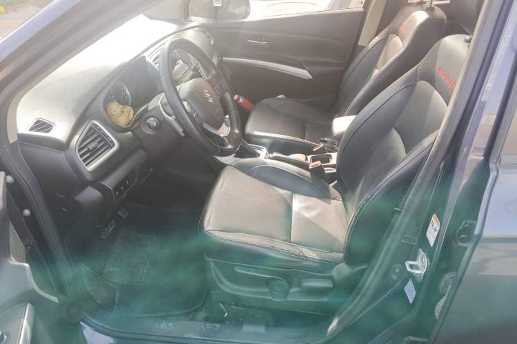 Used Suzuki S-Cross 2014 1.6L CVT Four-Wheel Drive Luxury Version Left Front Seat