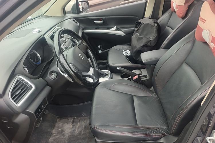Used Suzuki S-Cross 2014 1.6L CVT Two-Wheel Drive Elite Version Left Front Seat