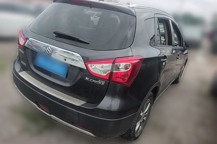 Used Suzuki S-Cross 2014 1.6L CVT Two-Wheel Drive Elite Version Rear Right 45 Deg