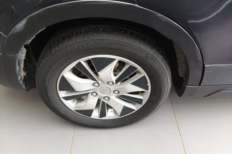 Used Suzuki S-Cross 2014 1.6L CVT Two-Wheel Drive Entry Model Right Rear Wheel Hub