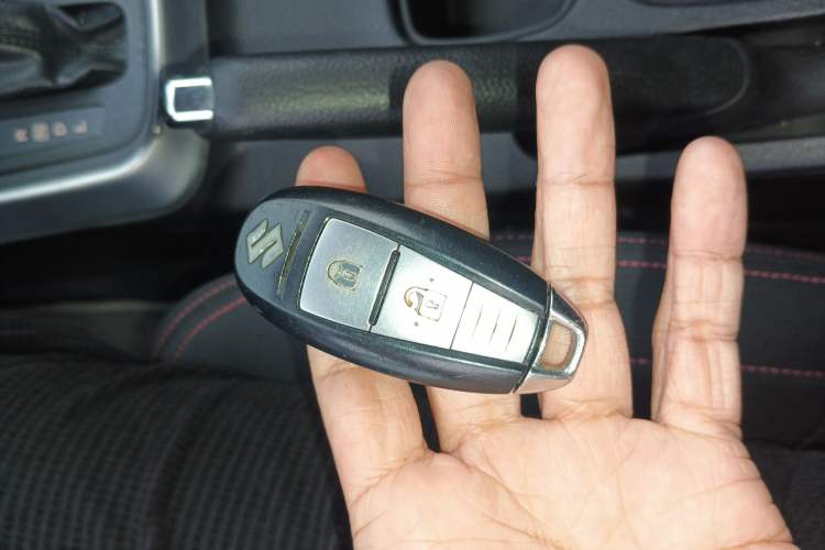 Used Suzuki S-Cross 2014 1.6L CVT Two-Wheel Drive Entry Model Vehicle Key