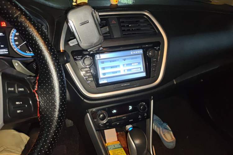 Used Suzuki S-Cross 2014 1.6L CVT Four-Wheel Drive Luxury Version Audio And AC Panel
