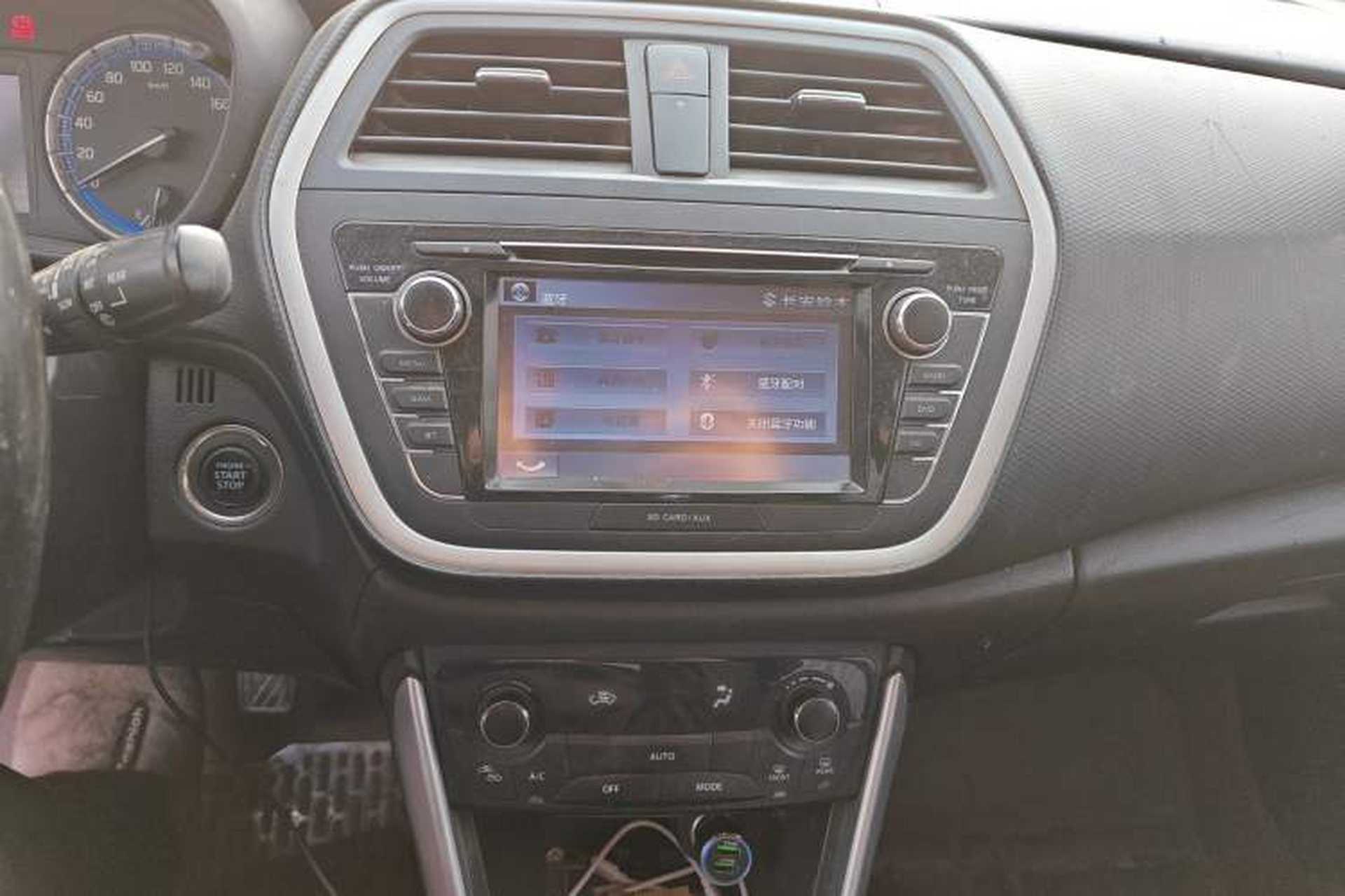 Used Suzuki S-Cross 2014 1.6L Manual Two-Wheel Drive Elite Model Audio And AC Panel