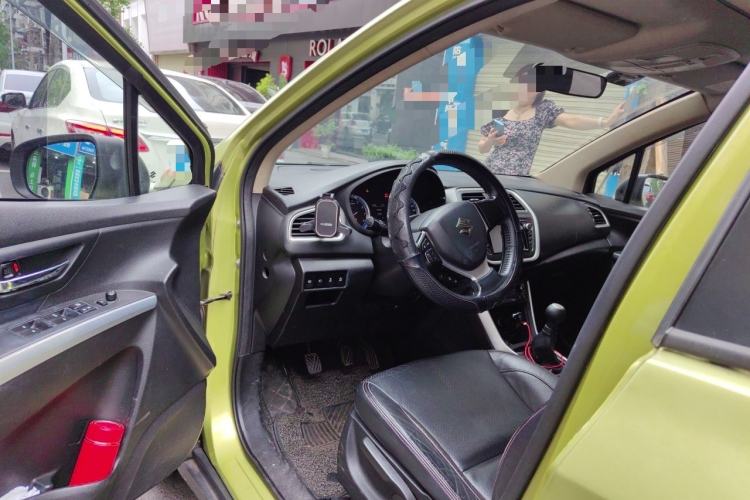 Used Suzuki S-Cross 2014 1.6L Manual Two-Wheel Drive Elite Model Driver Seat
