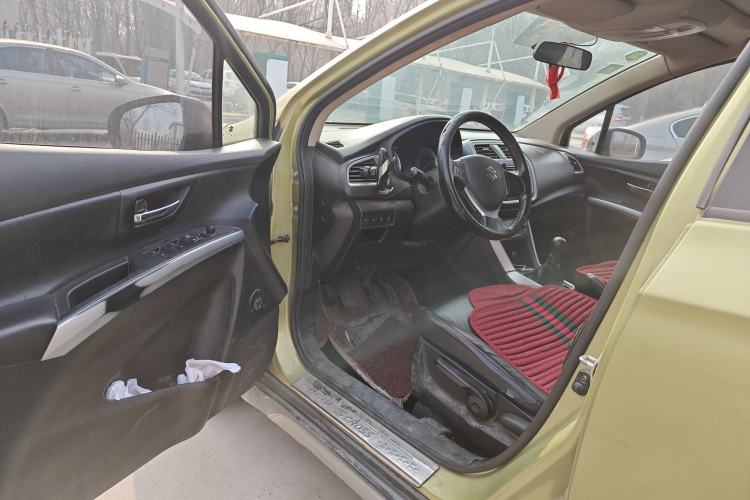 Used Suzuki S-Cross 2014 1.6L Manual Two-Wheel Drive Elite Model Driver Seat